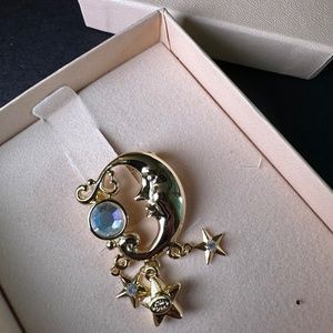 VTG 98 "KIRKS FOLLY" MOON AND STARS BROOCH (box included)
